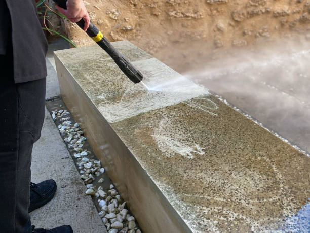 Pressure Washing Services for Businesses in Saginaw, MI